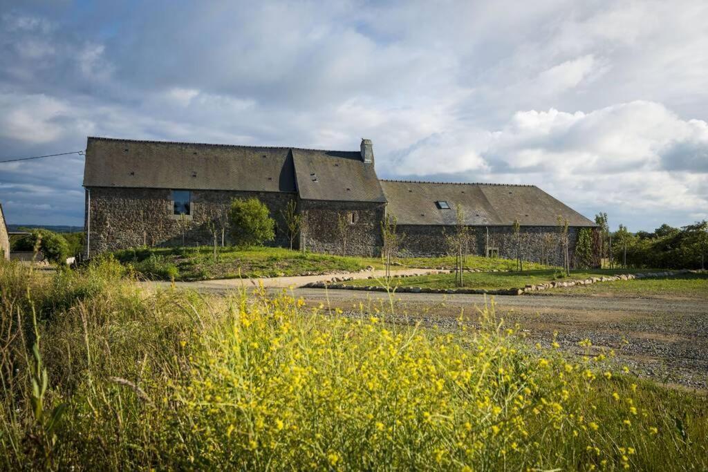 La Ferme Du Golf, Gite Atypique Et Artistique Lancieux Ngoại thất bức ảnh