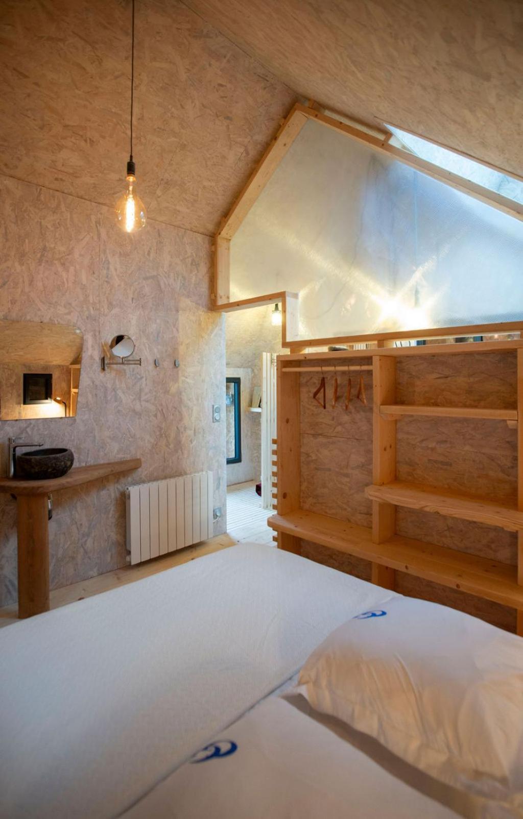 La Ferme Du Golf, Gite Atypique Et Artistique Lancieux Ngoại thất bức ảnh